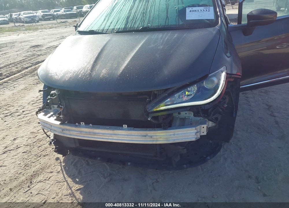 2018 CHRYSLER PACIFICA HYBRID TOURING L VIN: 2C4RC1L75JR157656