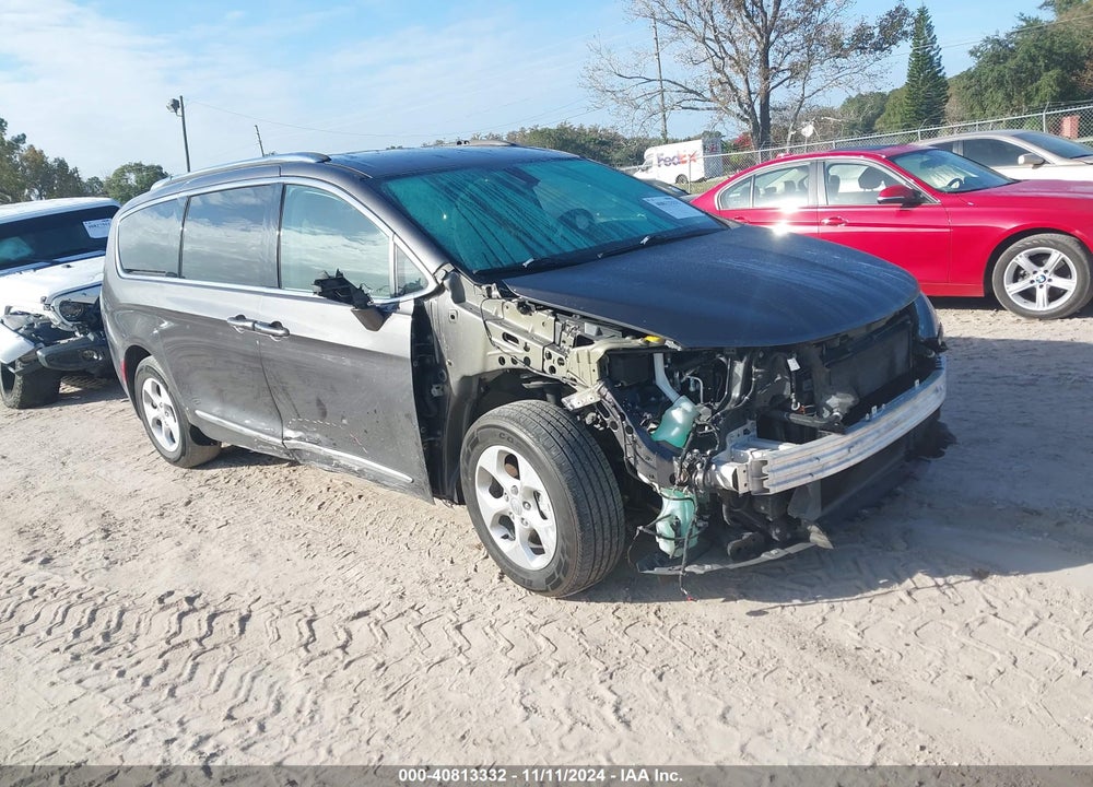 2018 CHRYSLER PACIFICA HYBRID TOURING L VIN: 2C4RC1L75JR157656