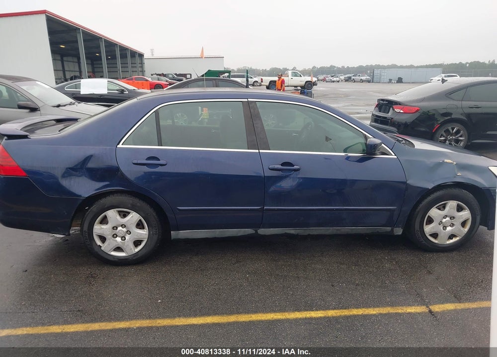 2007 HONDA ACCORD 2.4 LX VIN: 1HGCM56437A058490