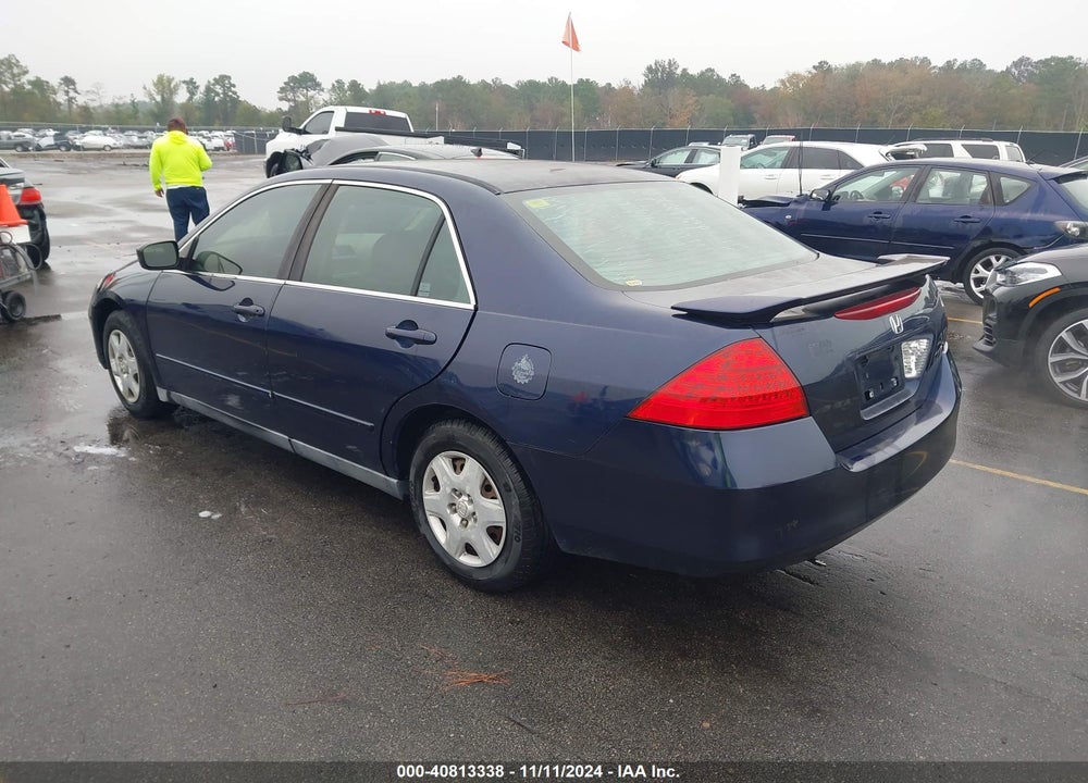 2007 HONDA ACCORD 2.4 LX VIN: 1HGCM56437A058490