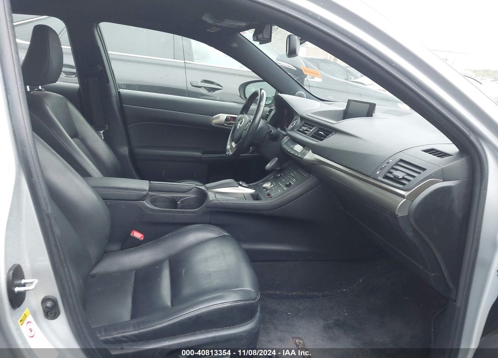 2014 LEXUS CT 200H VIN: JTHKD5BH1E2175431