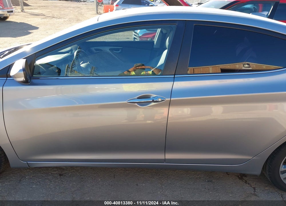 2015 HYUNDAI ELANTRA LIMITED VIN: 5NPDH4AE2FH547147
