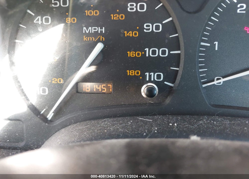 2002 SATURN S-SERIES SL1 VIN: 1G8ZH52892Z258493