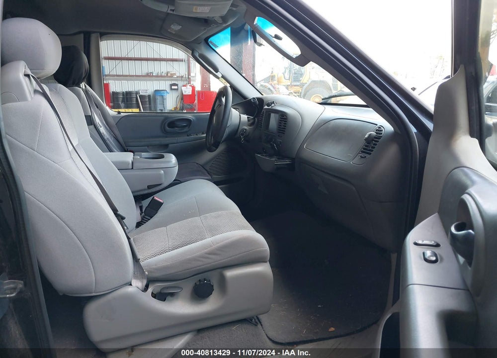 2003 FORD F-150 LARIAT/XL/XLT VIN: 1FTRX08W93KD82307