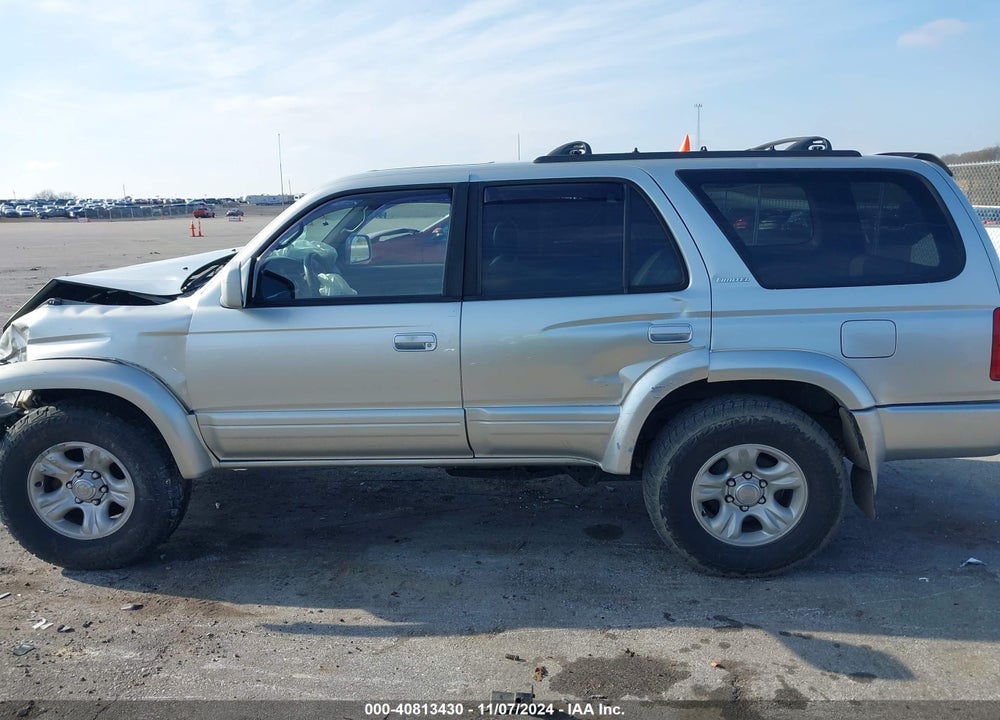 1999 TOYOTA 4RUNNER LIMITED V6 VIN: JT3GN87R0X0096102