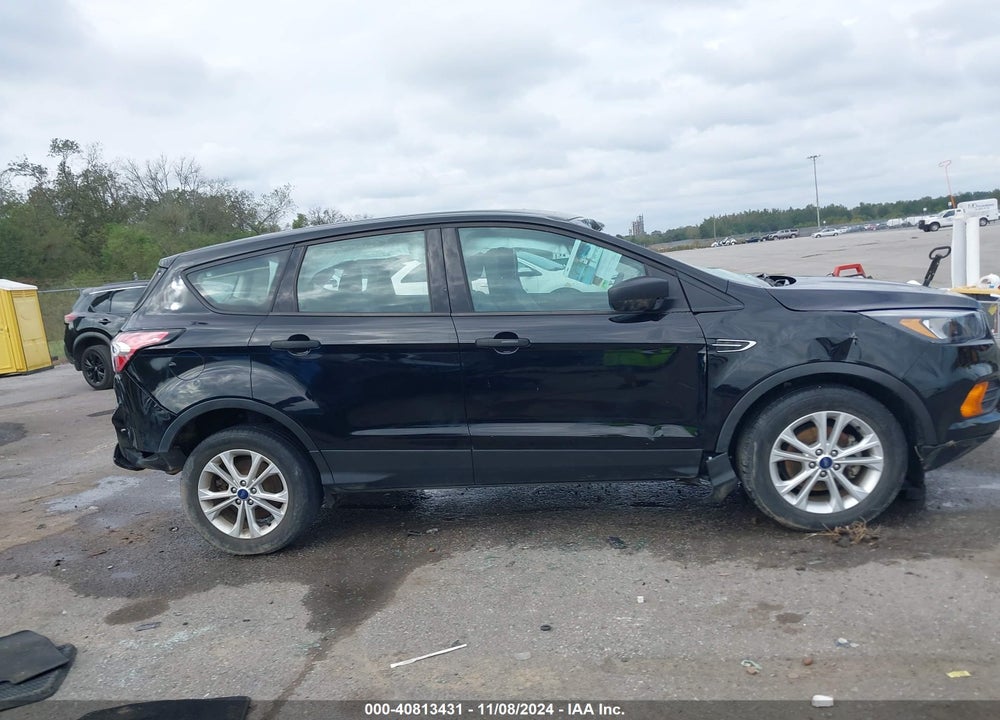 2018 FORD ESCAPE S VIN: 1FMCU0F76JUB96585