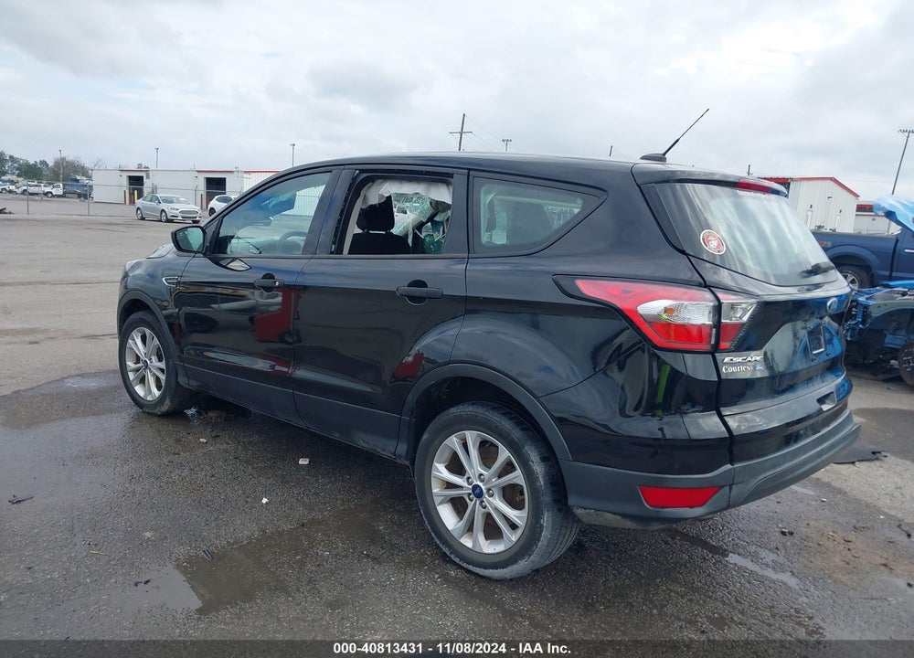 2018 FORD ESCAPE S VIN: 1FMCU0F76JUB96585