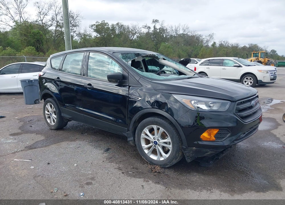 2018 FORD ESCAPE S VIN: 1FMCU0F76JUB96585