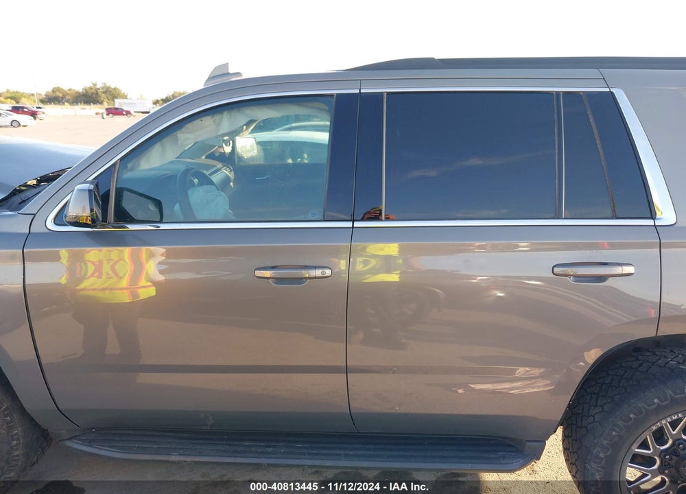 2017 CHEVROLET TAHOE LS VIN: 1GNSCAKC1HR269393