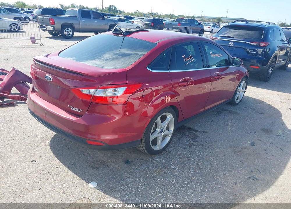 2014 FORD FOCUS TITANIUM VIN: 1FADP3J24EL184076
