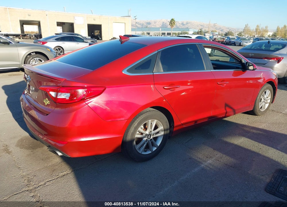 2016 HYUNDAI SONATA VIN: 5NPE24AF4GH392097