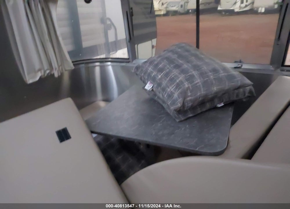 2022 AIRSTREAM OTHER VIN: 1STB9AG29NJ560470