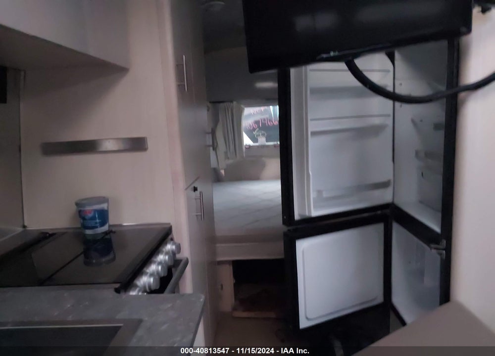 2022 AIRSTREAM OTHER VIN: 1STB9AG29NJ560470