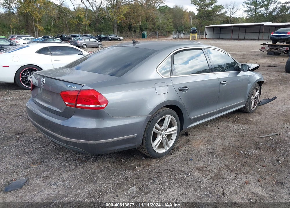 2015 VOLKSWAGEN PASSAT 2.0L TDI SEL PREMIUM VIN: 1VWCV7A38FC010702