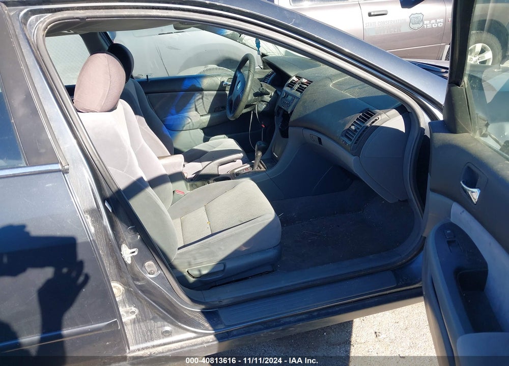 2004 HONDA ACCORD SDN LX VIN: JHMCM56354C004273