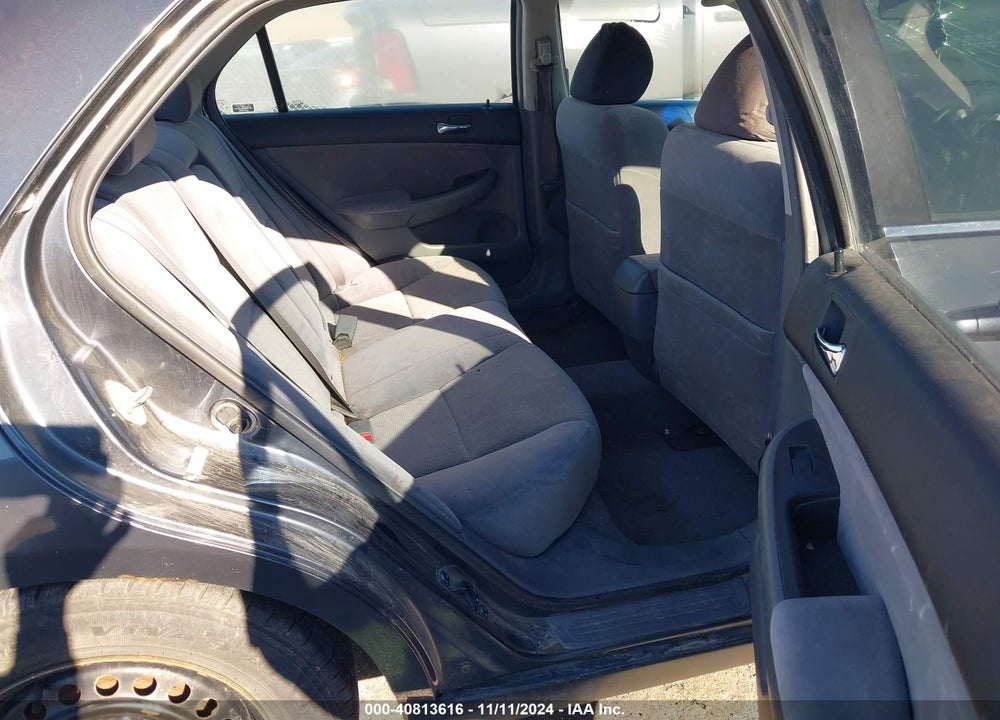 2004 HONDA ACCORD SDN LX VIN: JHMCM56354C004273