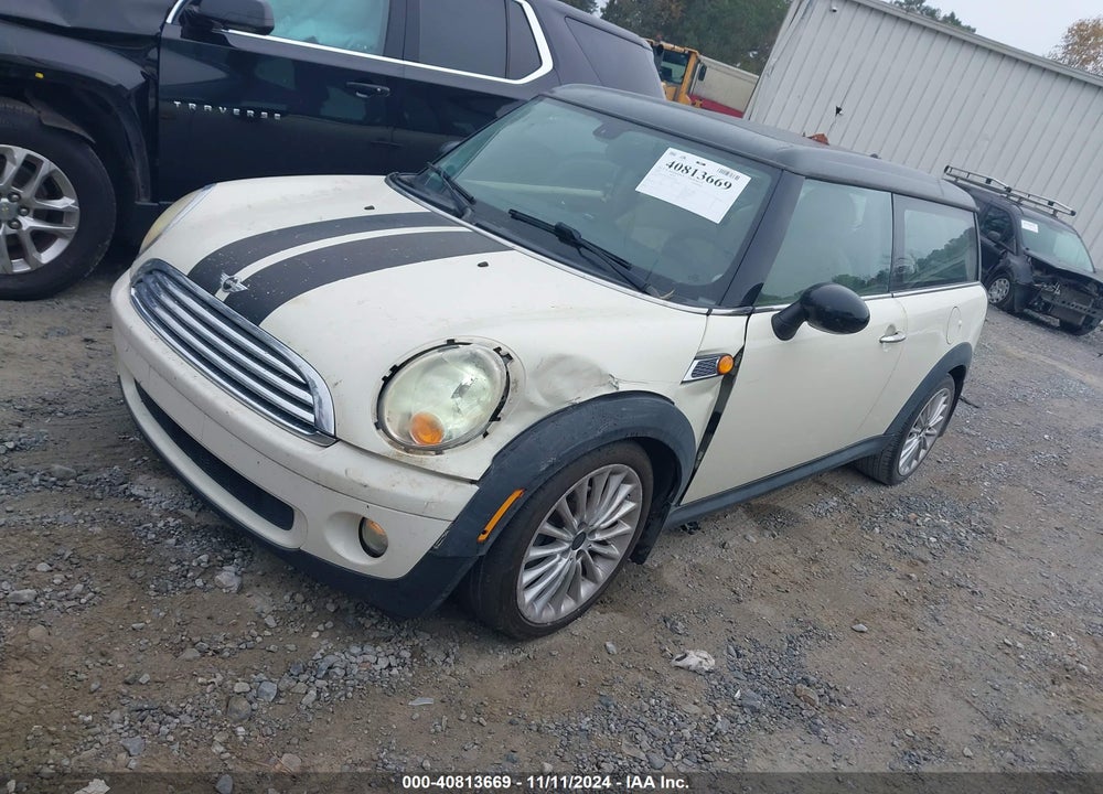 2009 MINI COOPER CLUBMAN VIN: WMWML33559TN68626