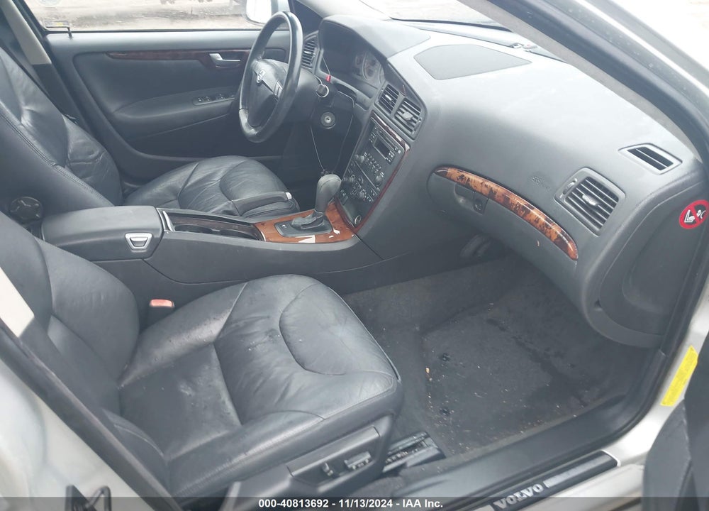 2008 VOLVO S60 VIN: YV1RS592082690832