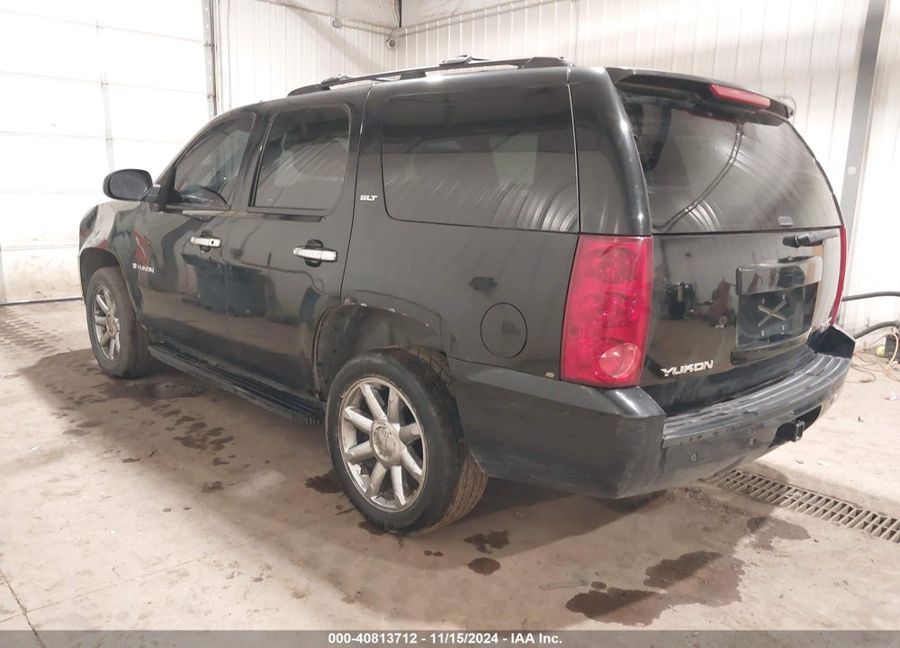 2007 GMC YUKON SLT VIN: 1GKFK13067R208173