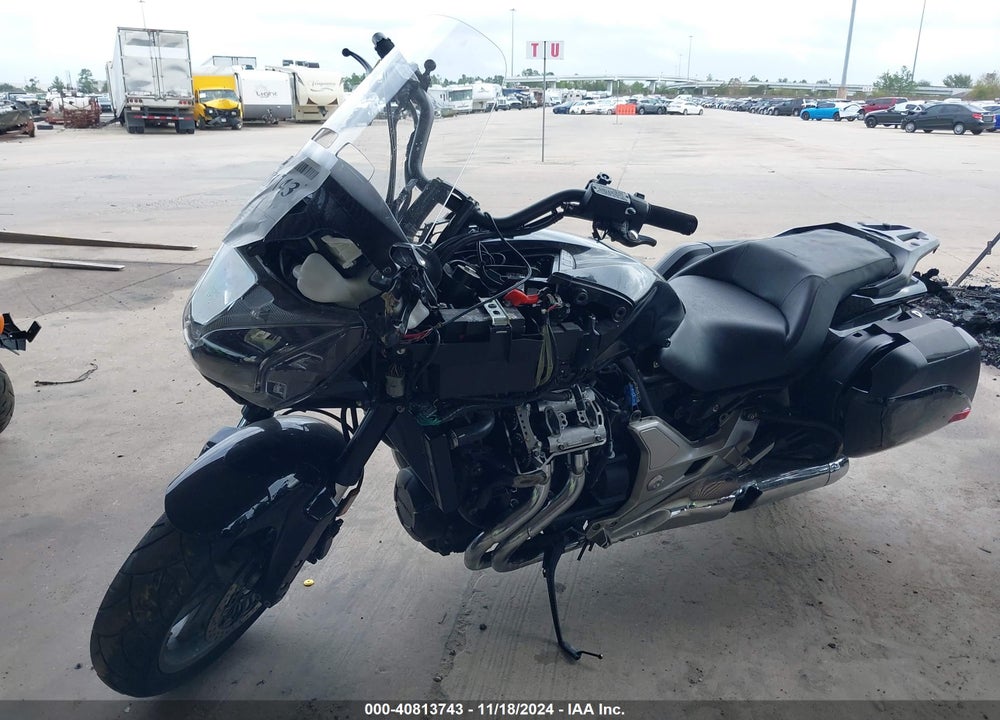2014 HONDA CTX1300 VIN: JH2SC7417EK000477