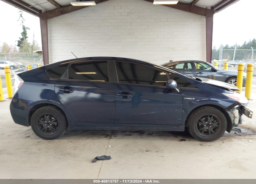 2013 TOYOTA PRIUS TWO VIN: JTDKN3DU8D1634987