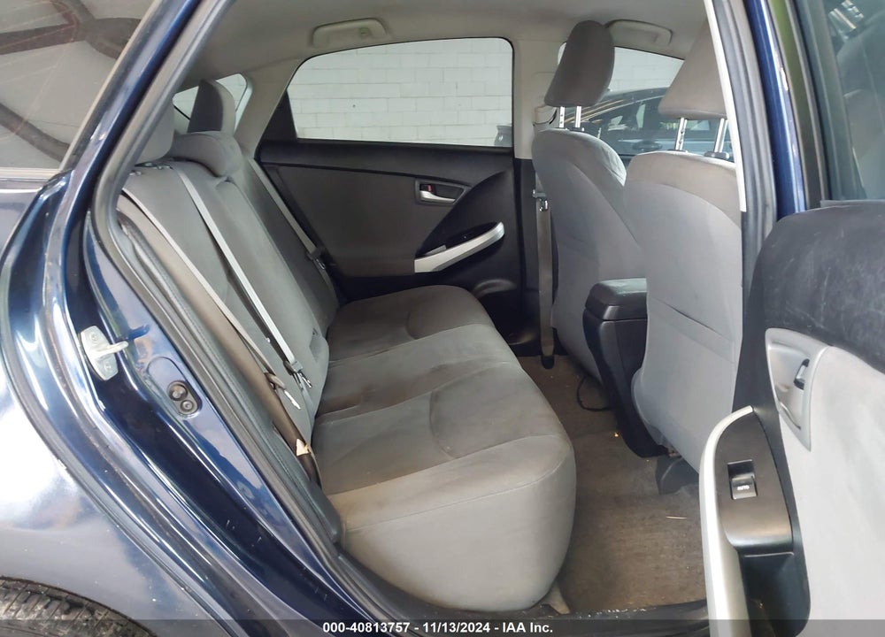 2013 TOYOTA PRIUS TWO VIN: JTDKN3DU8D1634987