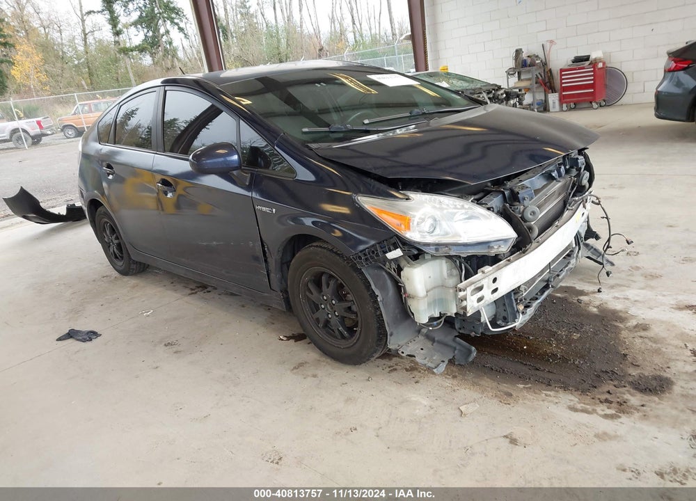 2013 TOYOTA PRIUS TWO VIN: JTDKN3DU8D1634987