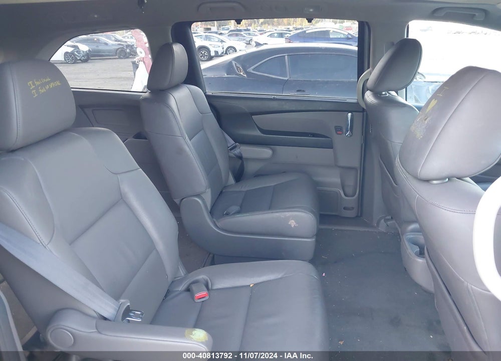 2016 HONDA ODYSSEY EX-L VIN: 5FNRL5H65GB101518