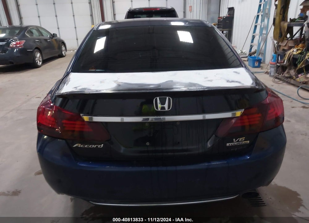 2013 HONDA ACCORD LX VIN: 1HGCR2F30DA116297