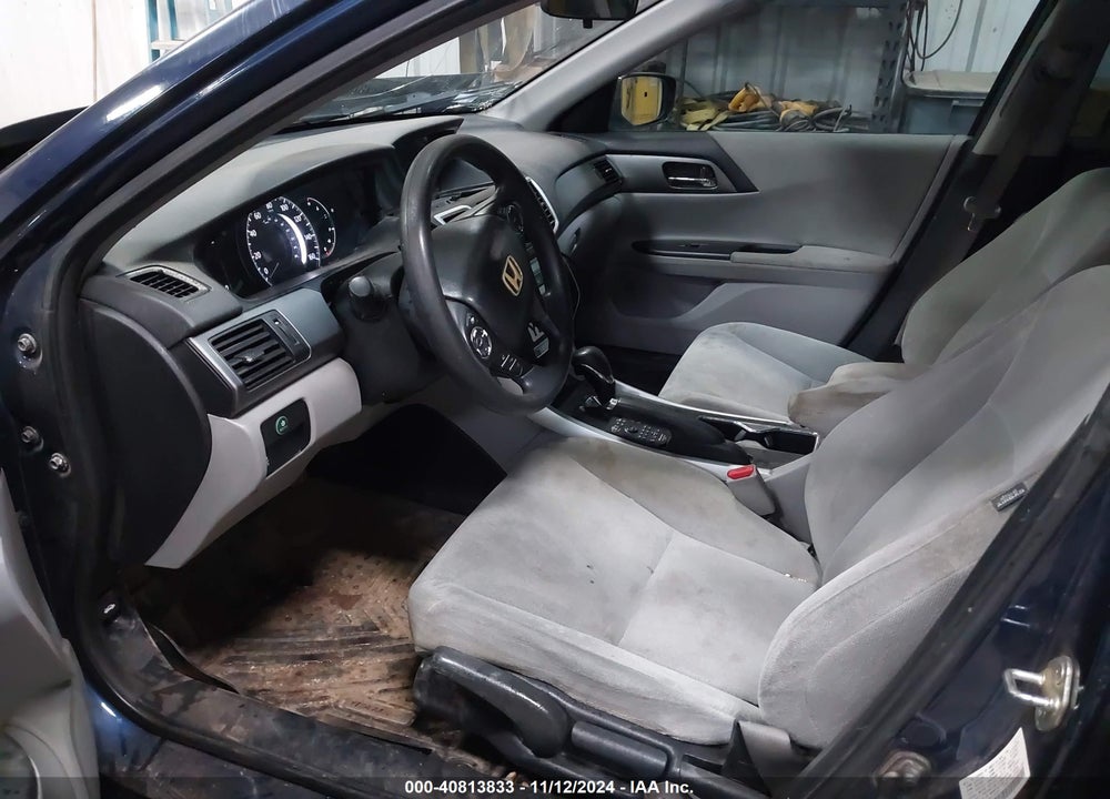 2013 HONDA ACCORD LX VIN: 1HGCR2F30DA116297