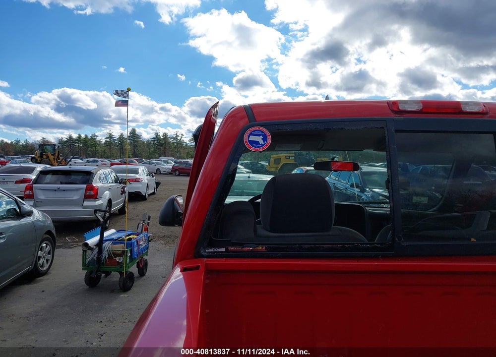 2007 GMC SIERRA 2500HD CLASSIC WORK TRUCK VIN: 1GTHK24U47E174415