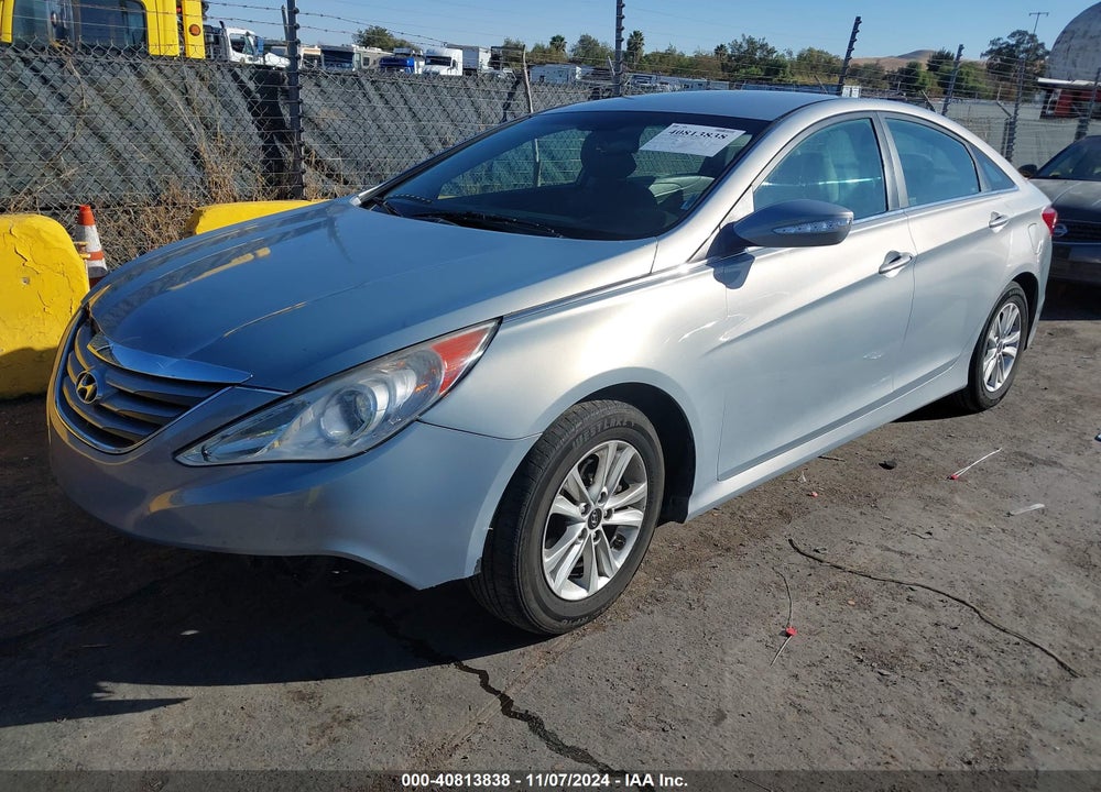 2014 HYUNDAI SONATA GLS VIN: 5NPEB4AC8EH894565