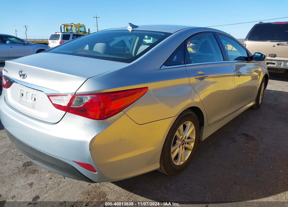 2014 HYUNDAI SONATA GLS VIN: 5NPEB4AC8EH894565