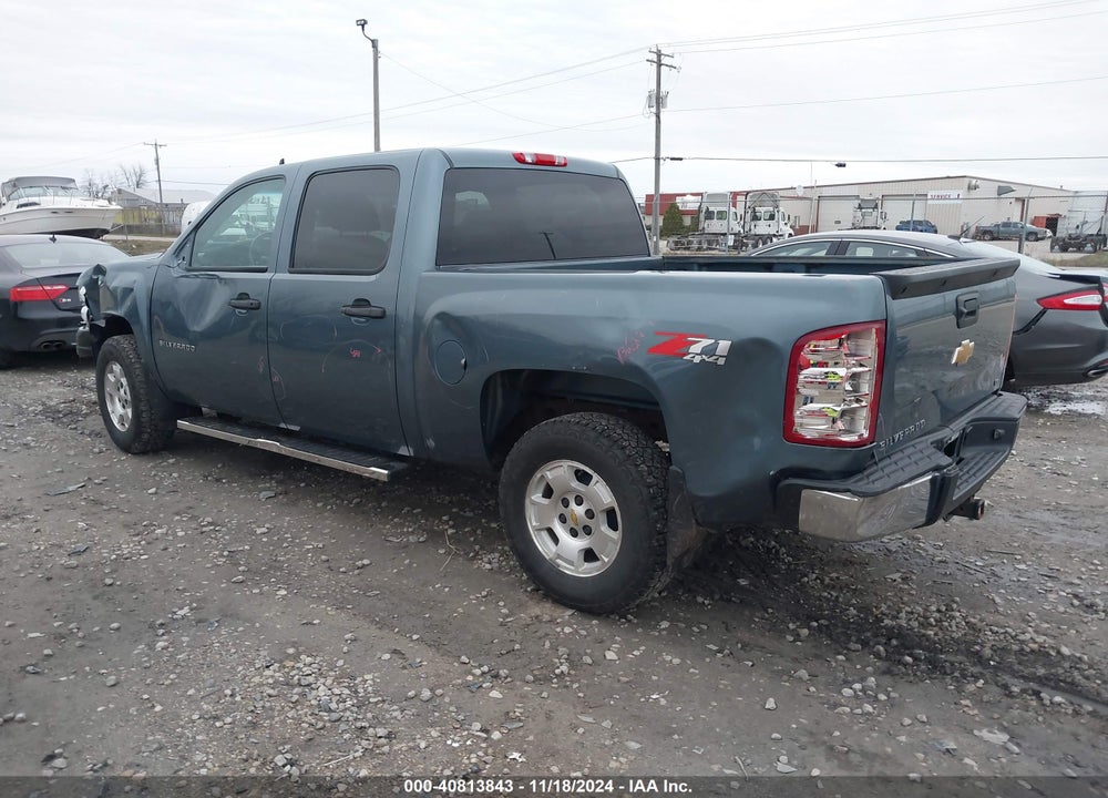 2013 CHEVROLET SILVERADO 1500 LT VIN: 3GCPKSE74DG312821