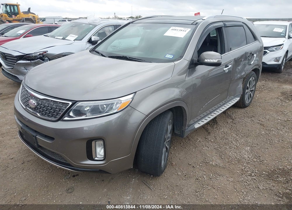 2014 KIA SORENTO SX VIN: 5XYKW4A72EG453063