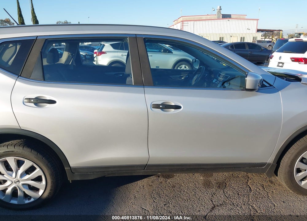 2016 NISSAN ROGUE S VIN: JN8AT2MT2GW004039