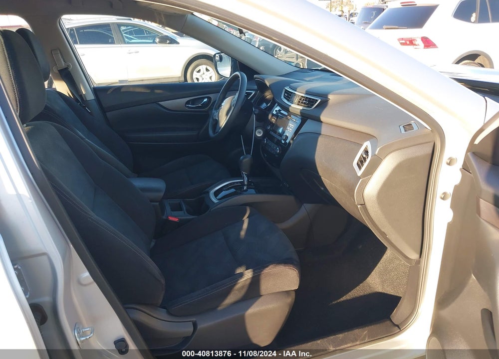 2016 NISSAN ROGUE S VIN: JN8AT2MT2GW004039