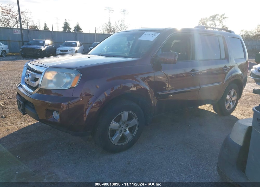 2011 HONDA PILOT EX-L VIN: 5FNYF4H57BB018802