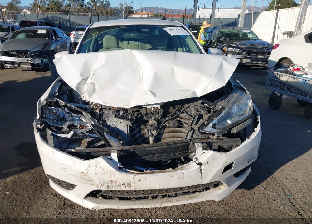2016 NISSAN SENTRA SV VIN: 3N1AB7AP5GY318136