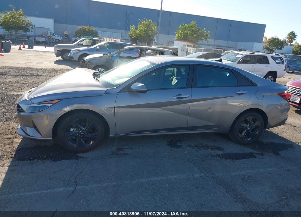 2023 HYUNDAI ELANTRA VIN: KMHLM4AG5PU599173