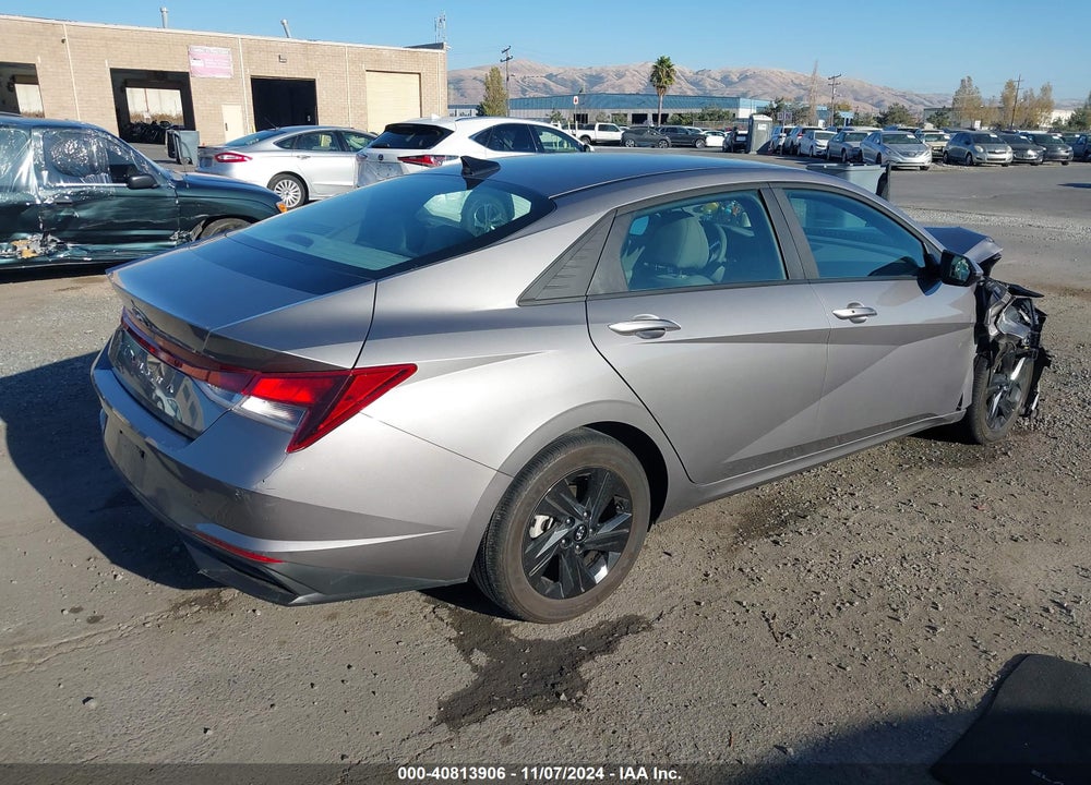 2023 HYUNDAI ELANTRA VIN: KMHLM4AG5PU599173