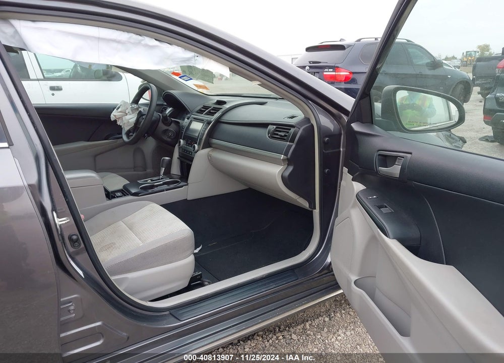 2014 TOYOTA CAMRY LE VIN: 4T1BF1FK9EU462509