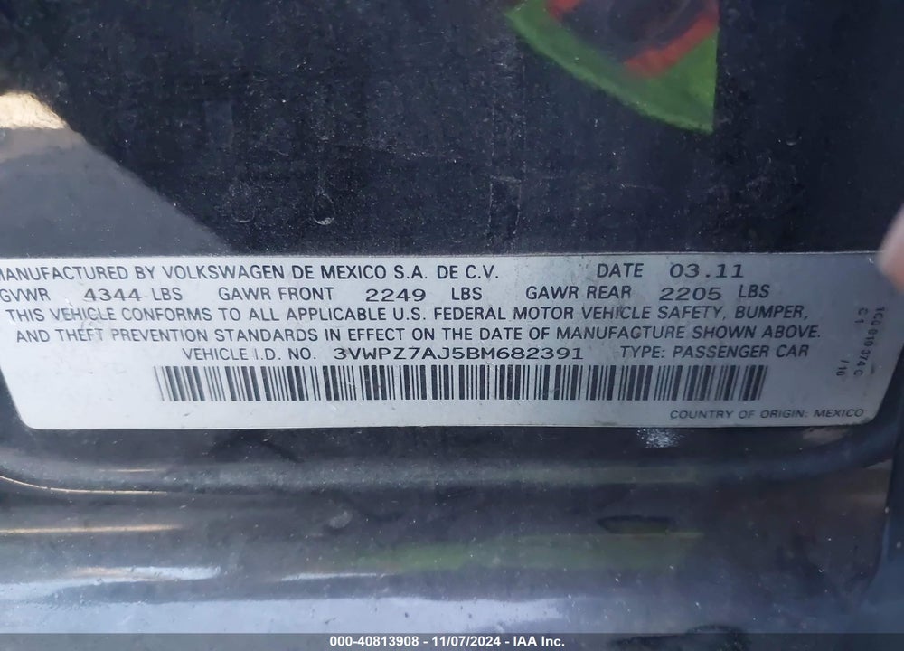 2011 VOLKSWAGEN JETTA SPORTWAGEN 2.5L SE VIN: 3VWPZ7AJ5BM682391