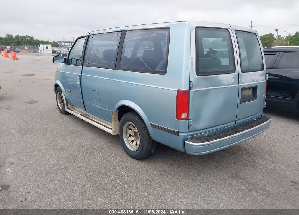 1991 CHEVROLET ASTRO VIN: 1GNDM19Z8MB129389