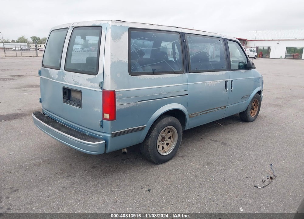 1991 CHEVROLET ASTRO VIN: 1GNDM19Z8MB129389