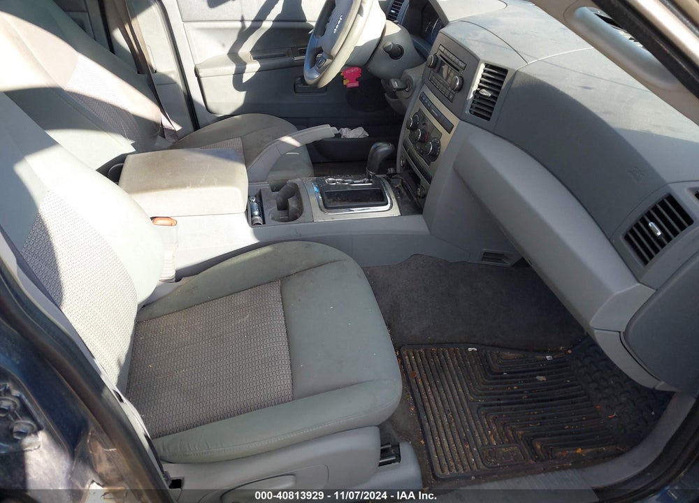 2007 JEEP GRAND CHEROKEE LAREDO VIN: 1J8GR48K87C567463