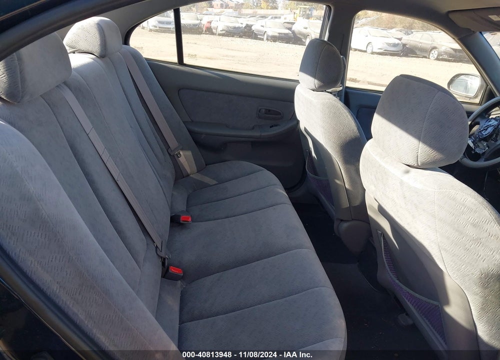 2004 HYUNDAI ELANTRA GLS/GT VIN: KMHDN46D34U895398