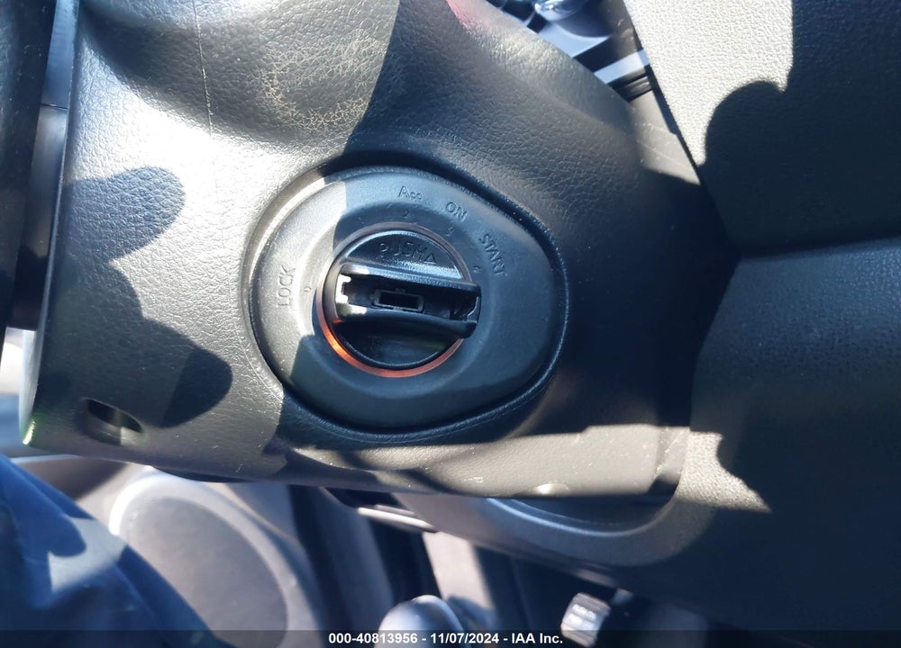 2013 NISSAN ROGUE SV VIN: JN8AS5MV7DW612723