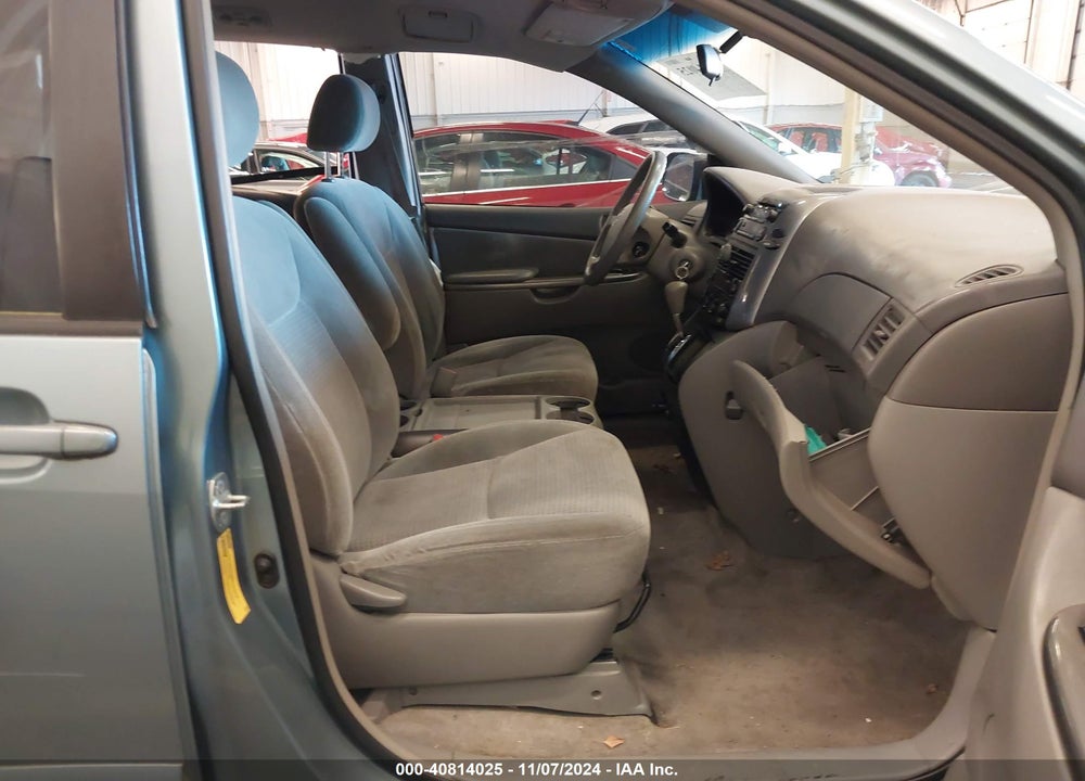 2006 TOYOTA SIENNA CE VIN: 5TDZA23C86S545665