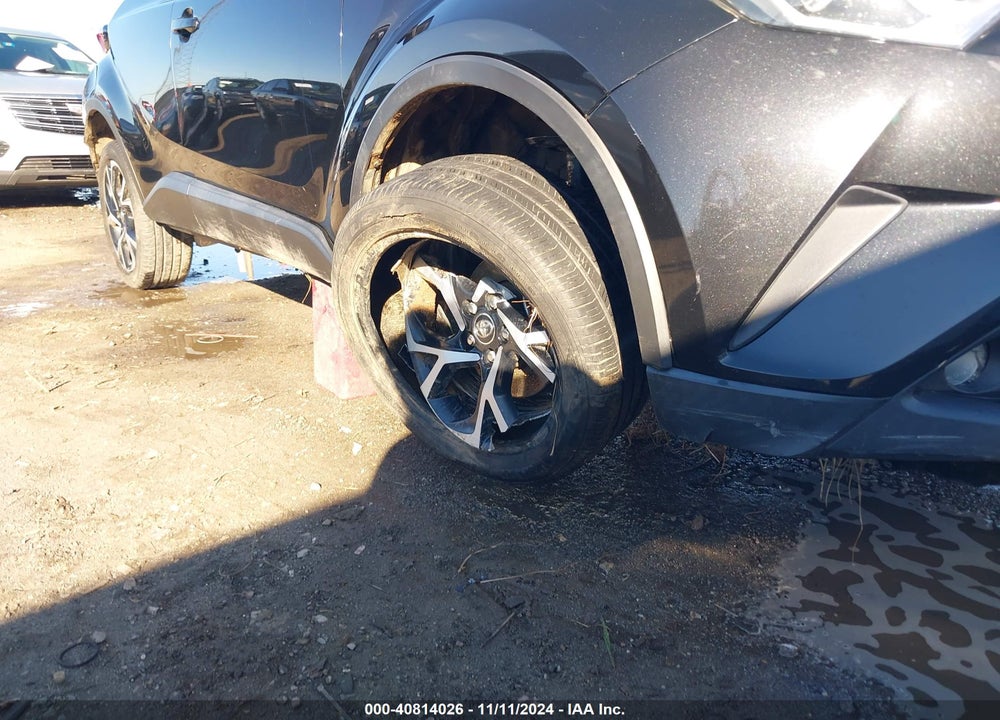 2018 TOYOTA C-HR XLE PREMIUM VIN: NMTKHMBX4JR025029